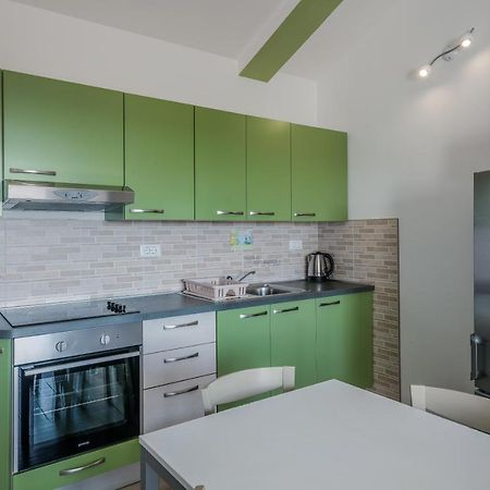 Wabi Sabi Resort & Apartments Brzac Luaran gambar