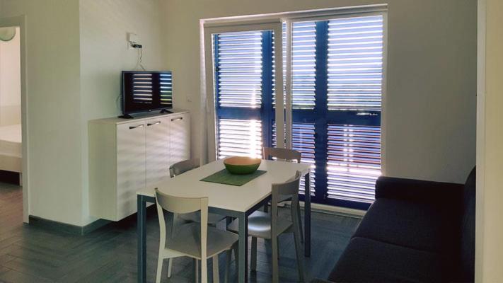 Wabi Sabi Resort & Apartments Brzac Luaran gambar